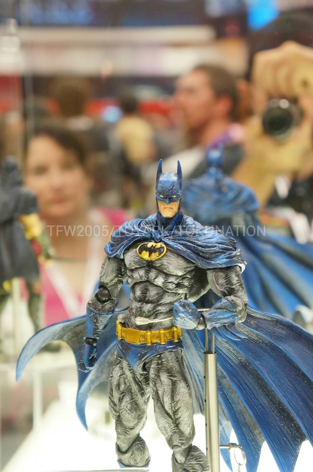 [SDCC 2013] Square Enix Play Arts Kai - DC Comics DSC02840