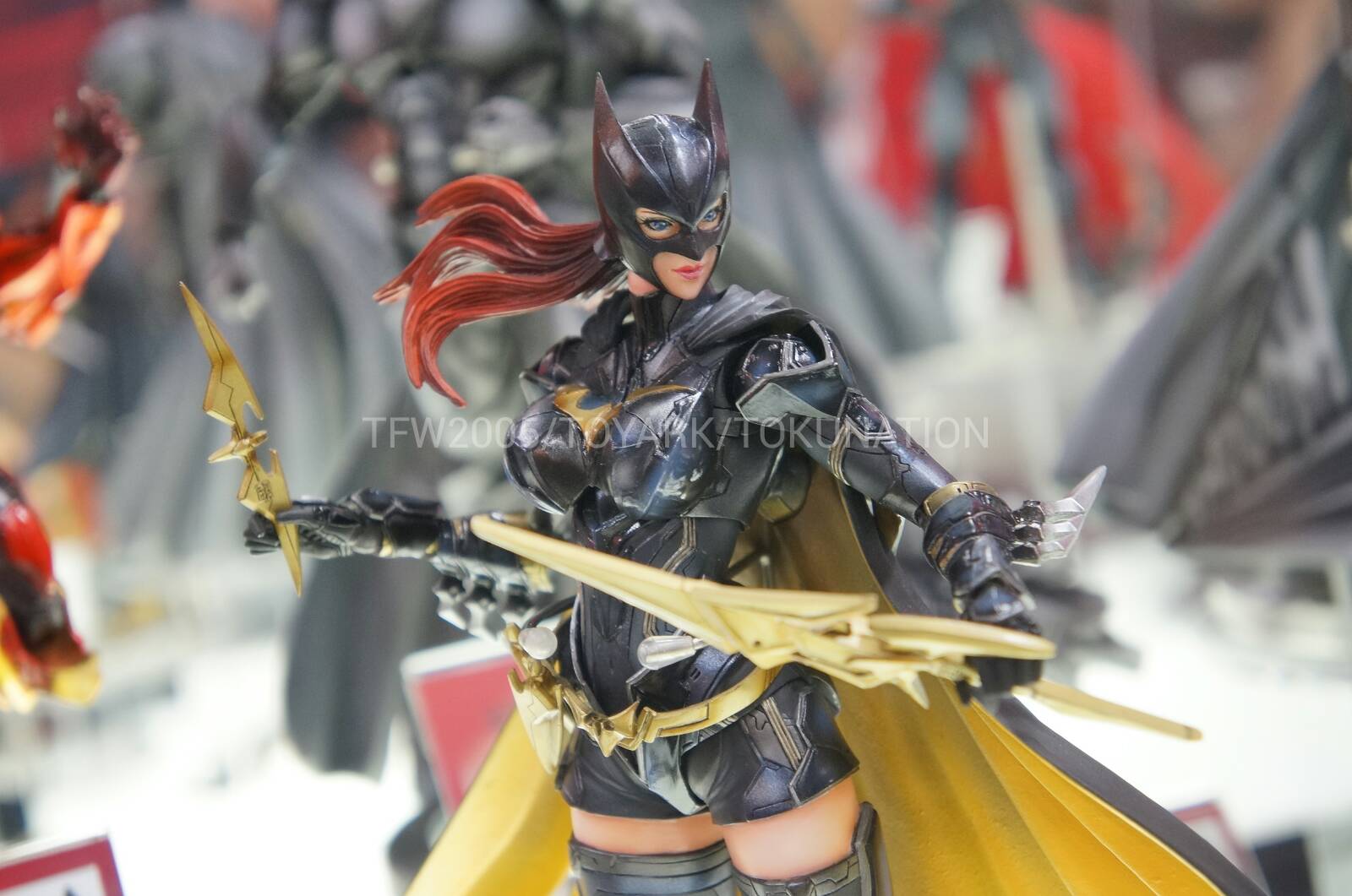 [SDCC 2013] Square Enix Play Arts Kai - DC Comics DSC02923