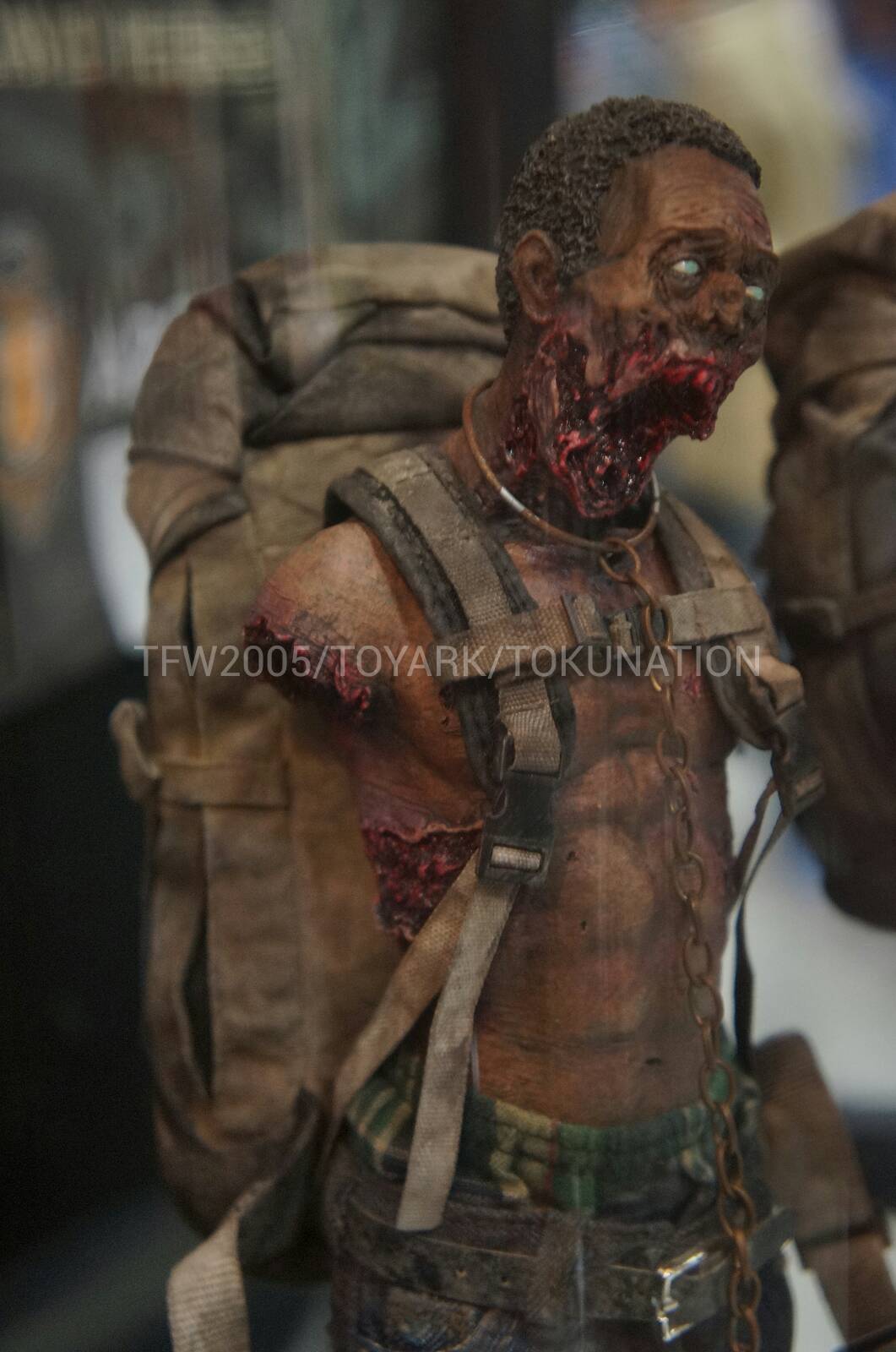 [Three Zero] The Walking Dead - Pet Zombies - Página 5 DSC03375