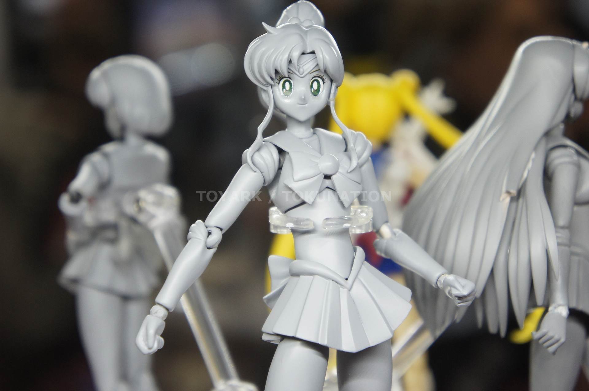 [Bandai][Tópico Oficial] S.H.Figuarts | Bishoujo Senshi Sailor Moon - Sailor V - Página 11 SDCC-2013-Tamashii-Nations-Sailor-Moon006