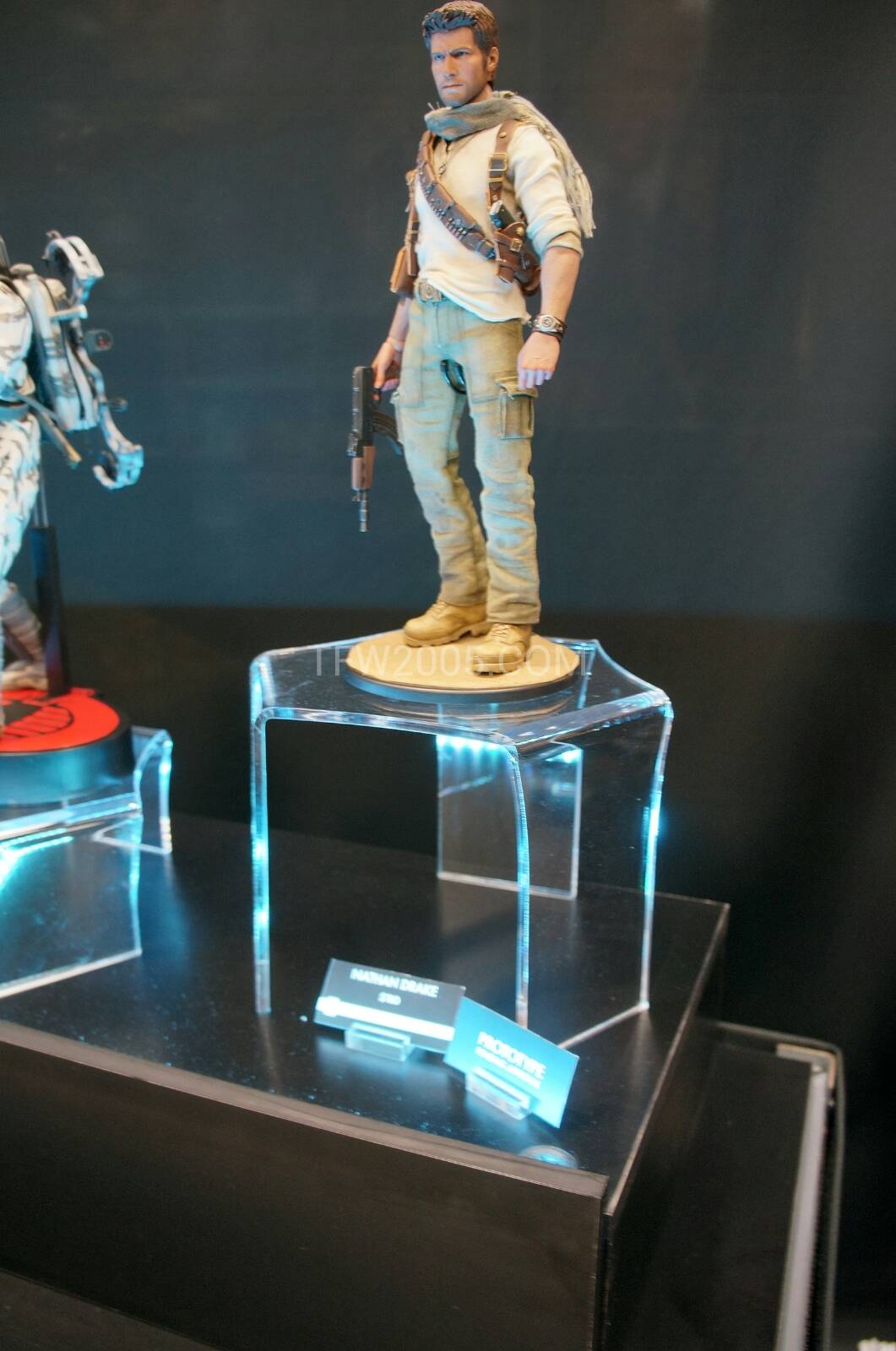 Uncharted 3 Nathan Drake Premium Format Statue - Sideshow