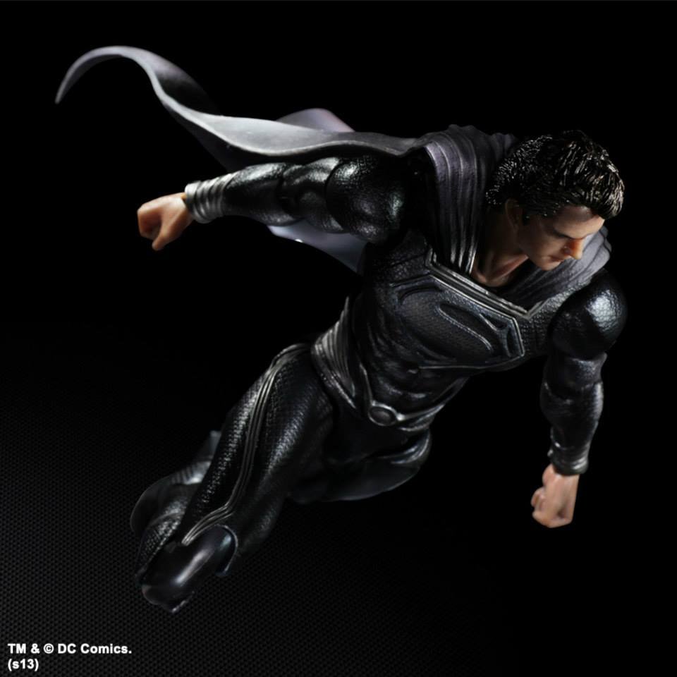 [Square Enix] Play Arts Kai - Man of Steel: Superman Black Suit Version Man-of-Steel-Black-Suit-Superman-Play-Arts-Kai-2