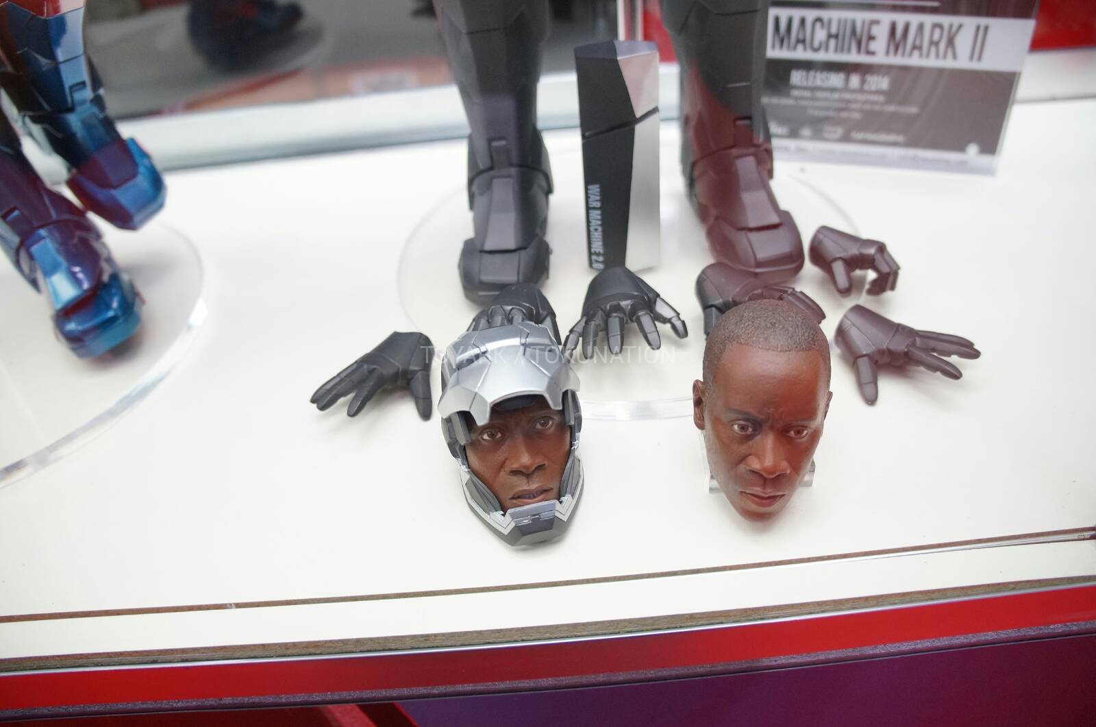 [NYCC 2013] Stand Super Alloy  DSC01116