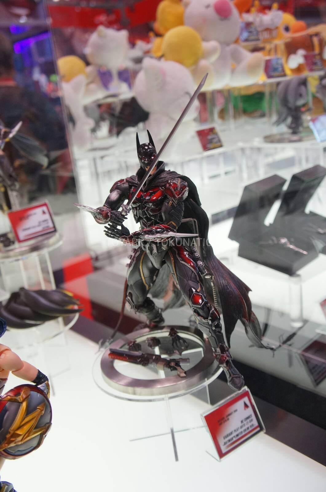 [NYCC 2013] Stand Square Enix - Play Arts Kai: DC DSC01605