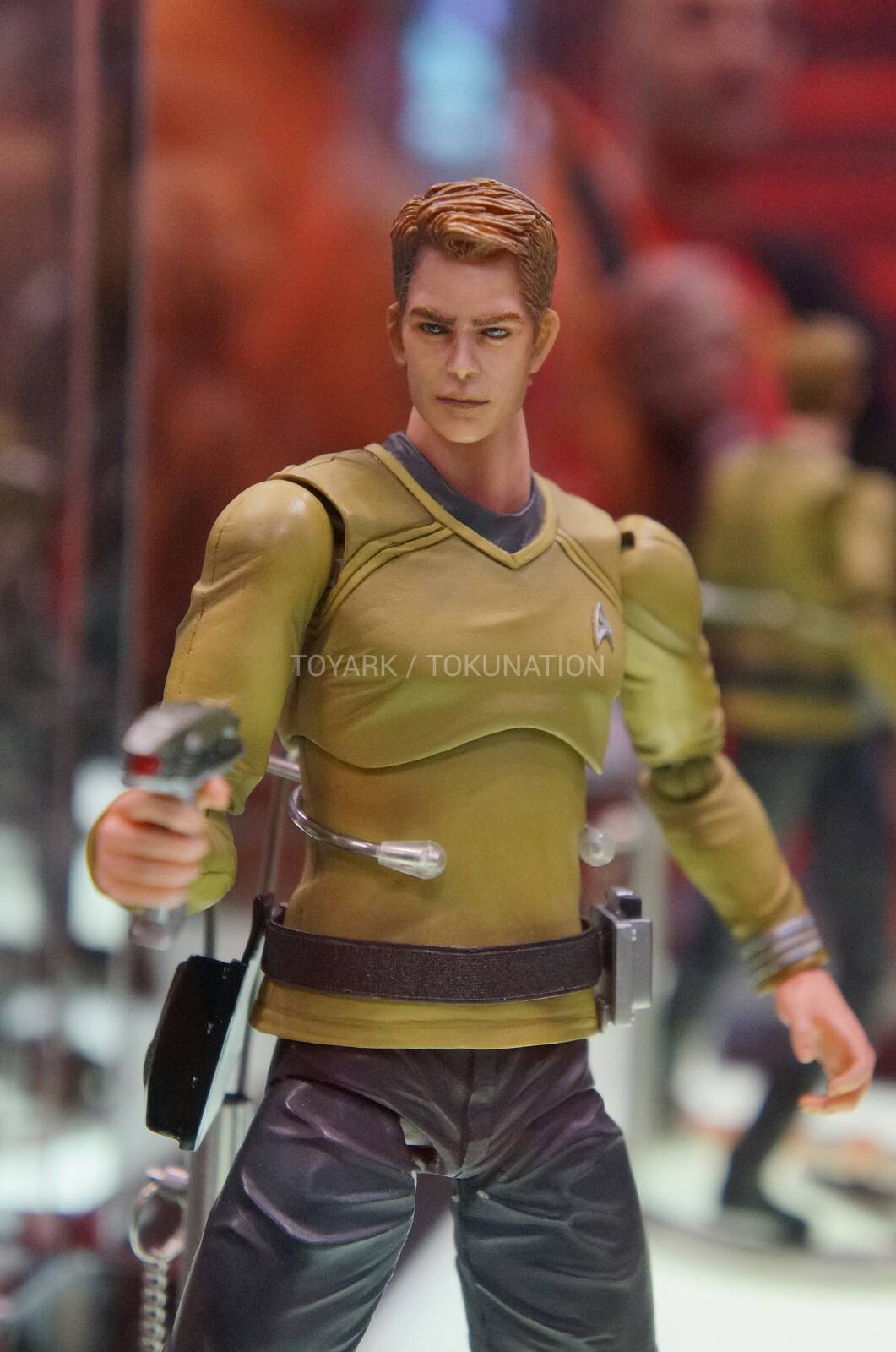  [NYCC 2013] Stand Square Enix - Play Arts Kai: Star Trek DSC01761