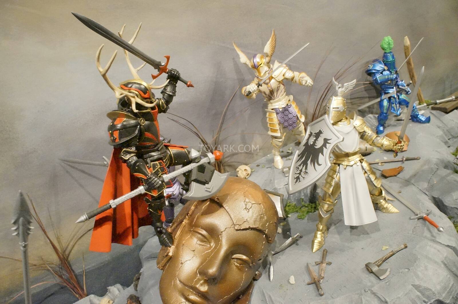 [EVENTO] Toy Fair 2014 - Four Horsemen (Mythic Legions) Four-Horsemen-Fanextasy-114