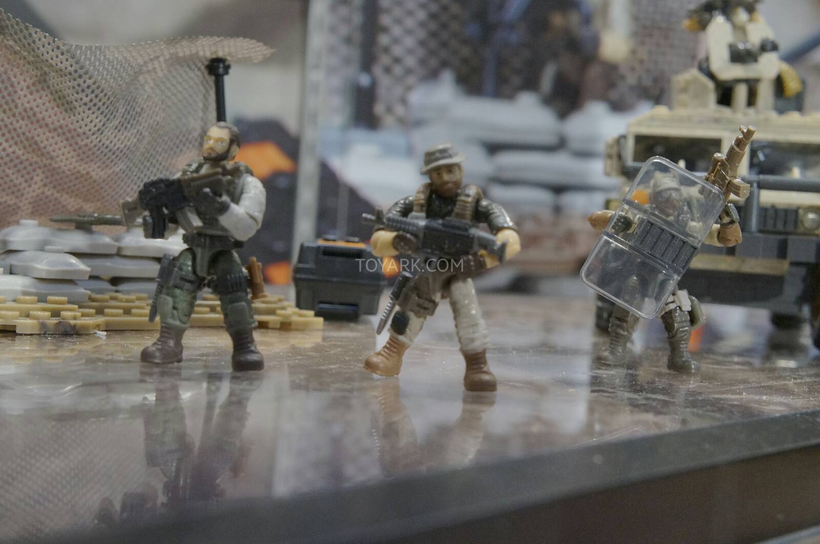 [EVENTO] Toy Fair 2014 - Megablocks Toy-Fair-2014-Call-of-Duty-Mega-Bloks-027