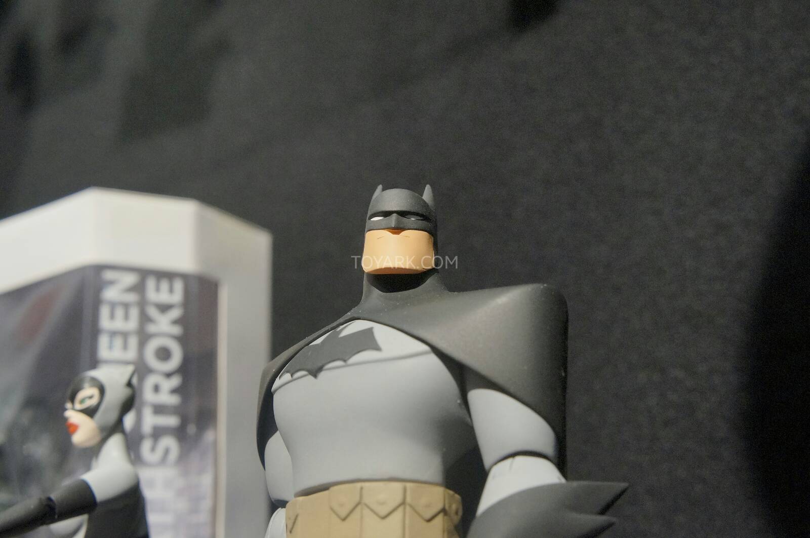 [Toy Fair 2014] DC Collectibles Toy-Fair-2014-DC-Collectibles-073