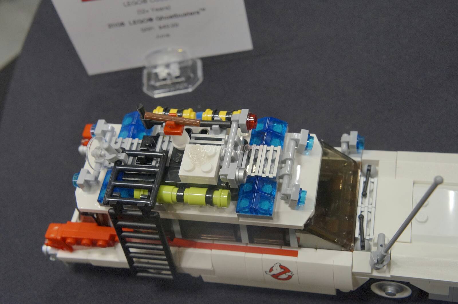 [LEGO] Ecto-1 Ghostbusters 30th Anniversary Set - Página 2 Toy-Fair-2014-LEGO-Ghostbusters-008