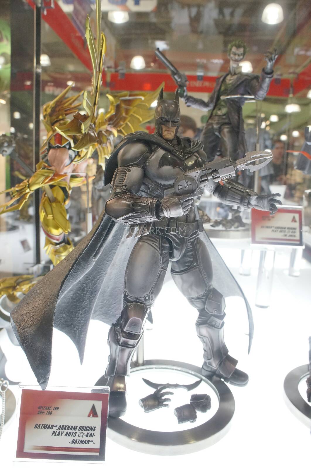 [EVENTO] Toy Fair 2014 - Square Enix Toy-Fair-2014-Square-Enix-More-DC-002