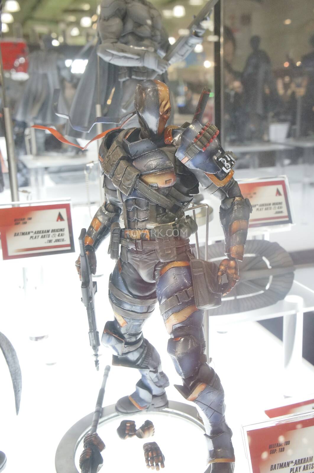 [EVENTO] Toy Fair 2014 - Square Enix Toy-Fair-2014-Square-Enix-More-DC-010