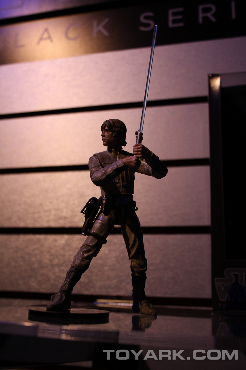 [EVENTO] Toy Fair 2014 - Hasbro (Star Wars Display) Toy-Fair-2014-Star-Wars-Hasbro-089