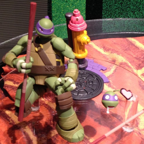 [Kaiyodo] Revoltech |  TMNT - Página 3 TMNT-Revoltech-Donatello-1