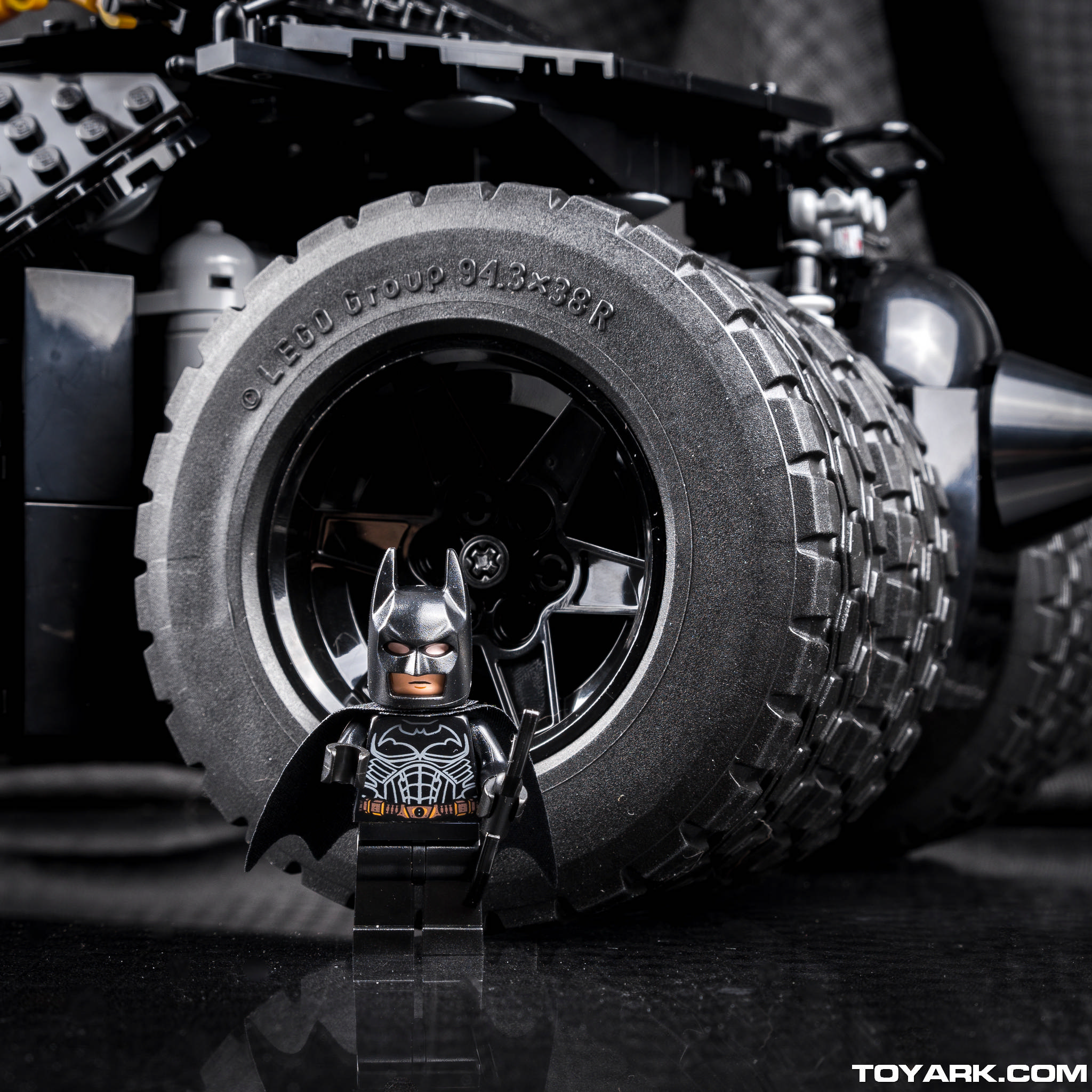 [LEGO] Dark Knight Trilogy Tumbler Batmobile Lego-Tumbler-76023-013