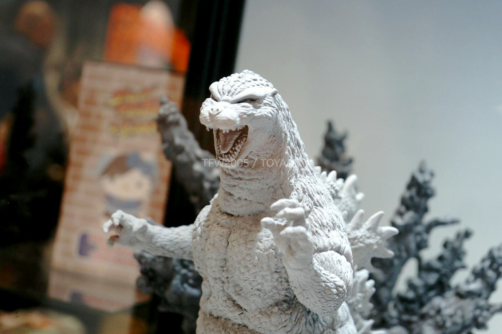 [NYCC 2014] Stand Toynami  NYCC-2014-Toynami-Godzilla-007