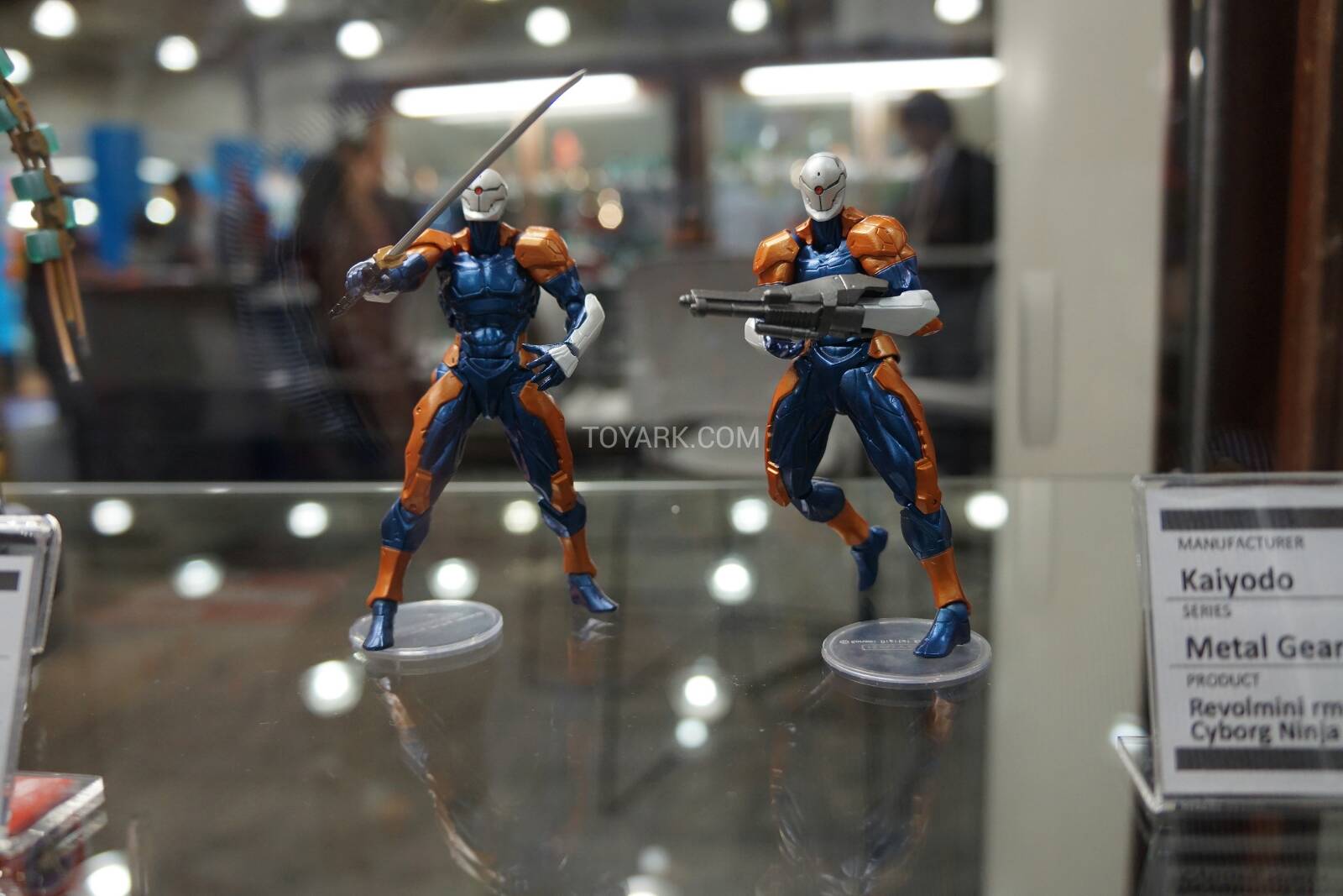 [Toy Fair 2015] Good Smile Company Toy-Fair-2015-Good-Smile-120