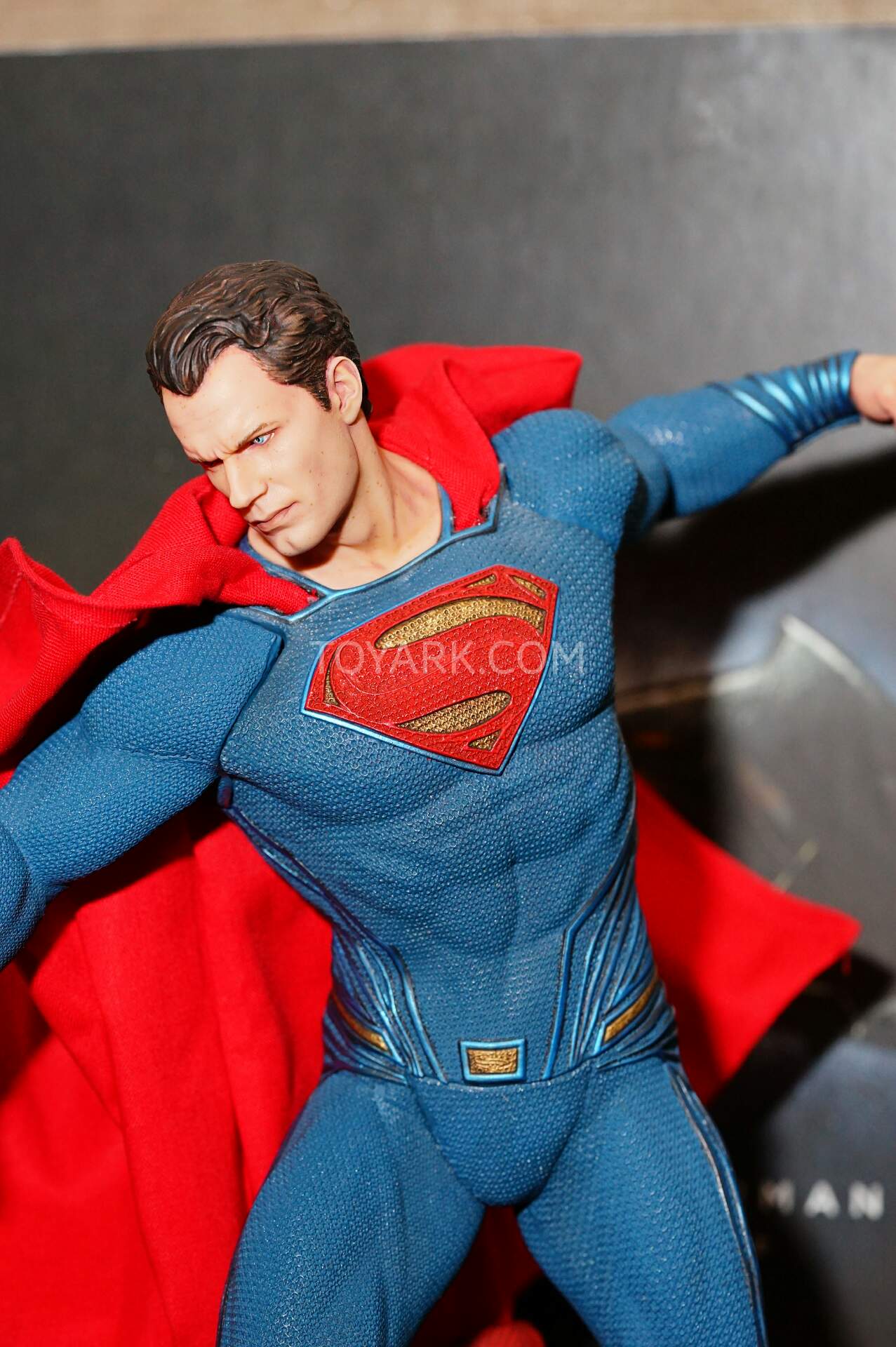 [SDCC 2015] DC Collectibles SDCC2015-DC-Collectibles-Batman-v-Superman-008