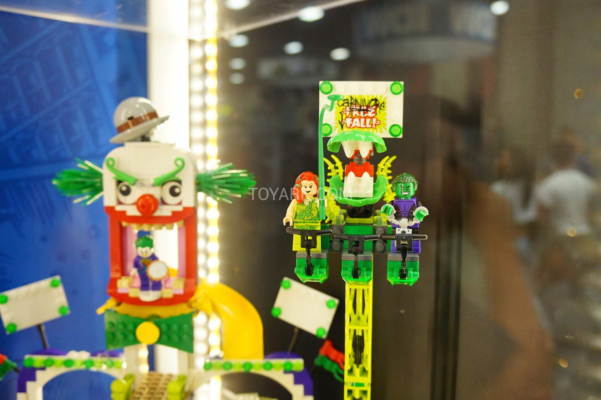 [SDCC 2015] LEGO SDCC2015-LEGO-DC-Super-Heroes-008