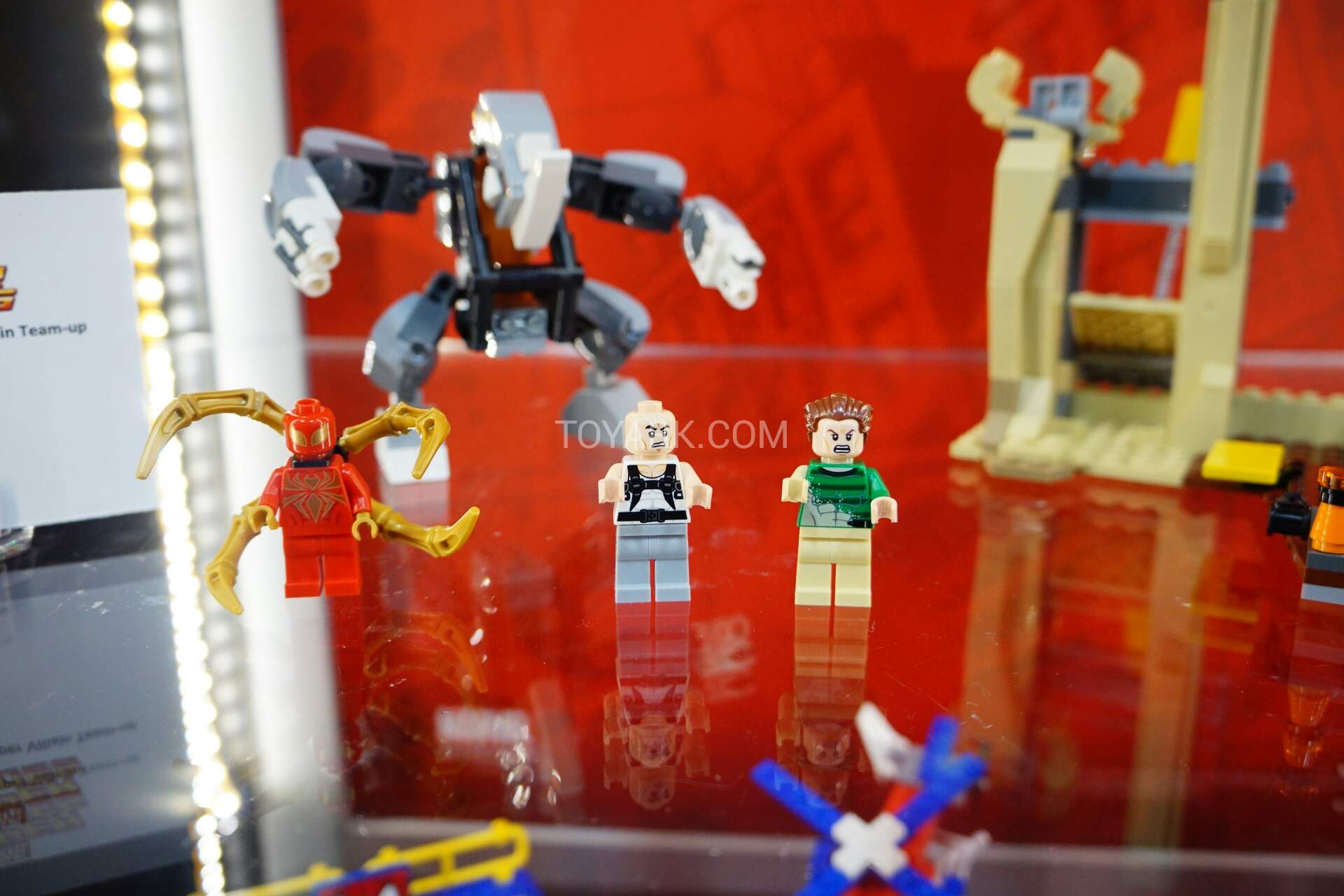 [SDCC 2015] LEGO SDCC2015-LEGO-Marvel-Super-Heroes-011