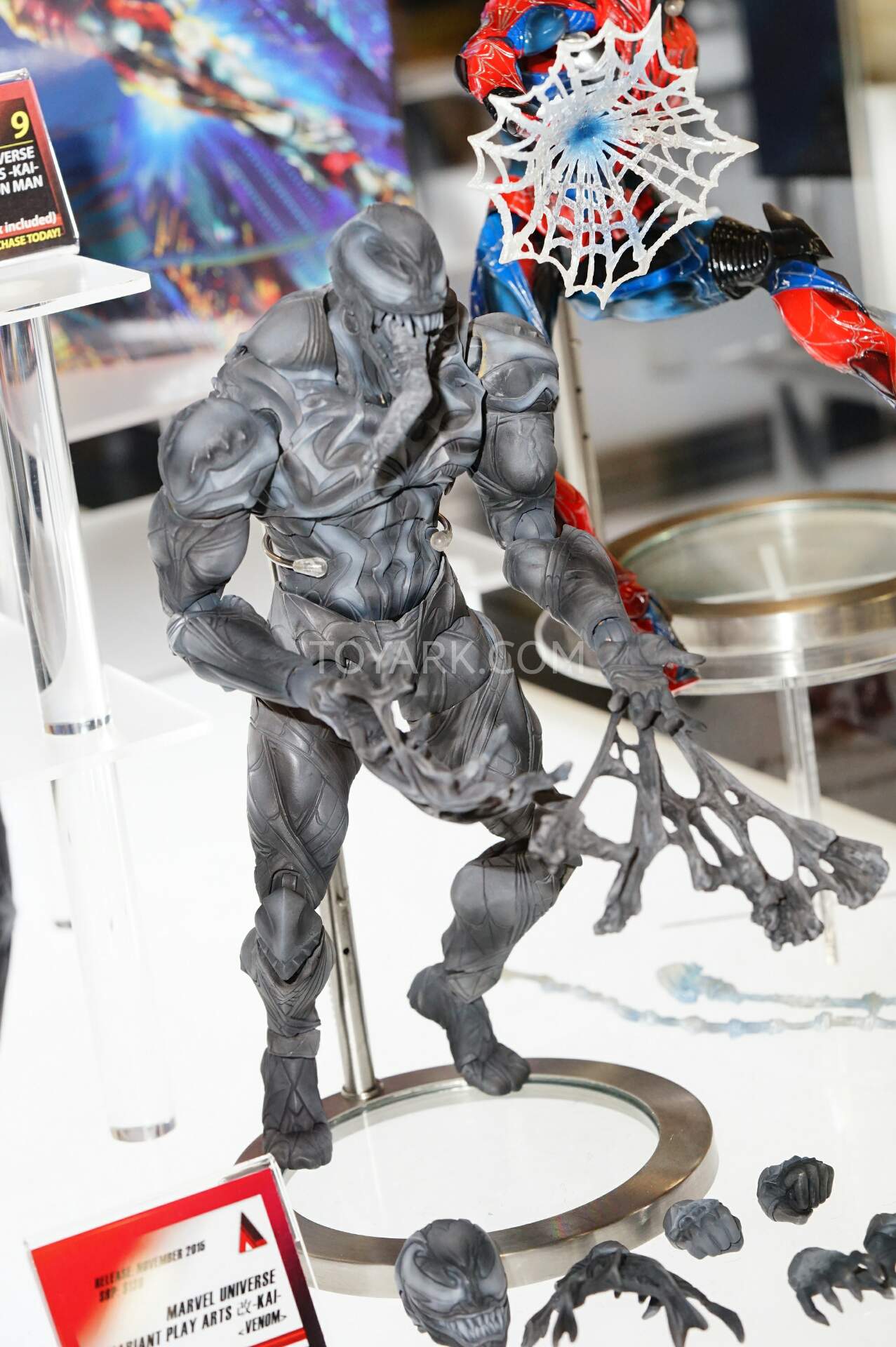 [SDCC 2015] Square Enix & Play Arts Kai SDCC2015-Play-Arts-Marvel-007