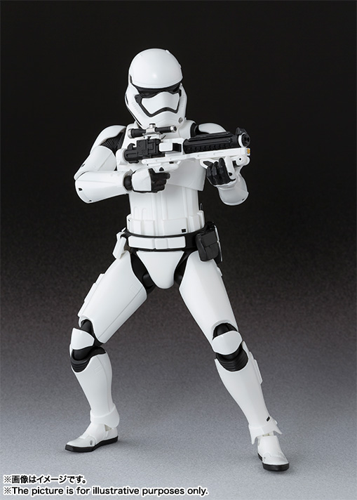 [Bandai] S.H.Figuarts - Star Wars Force Awakens: Stormtrooper SH-Figuarts-Force-Awakens-Stormtrooper-2