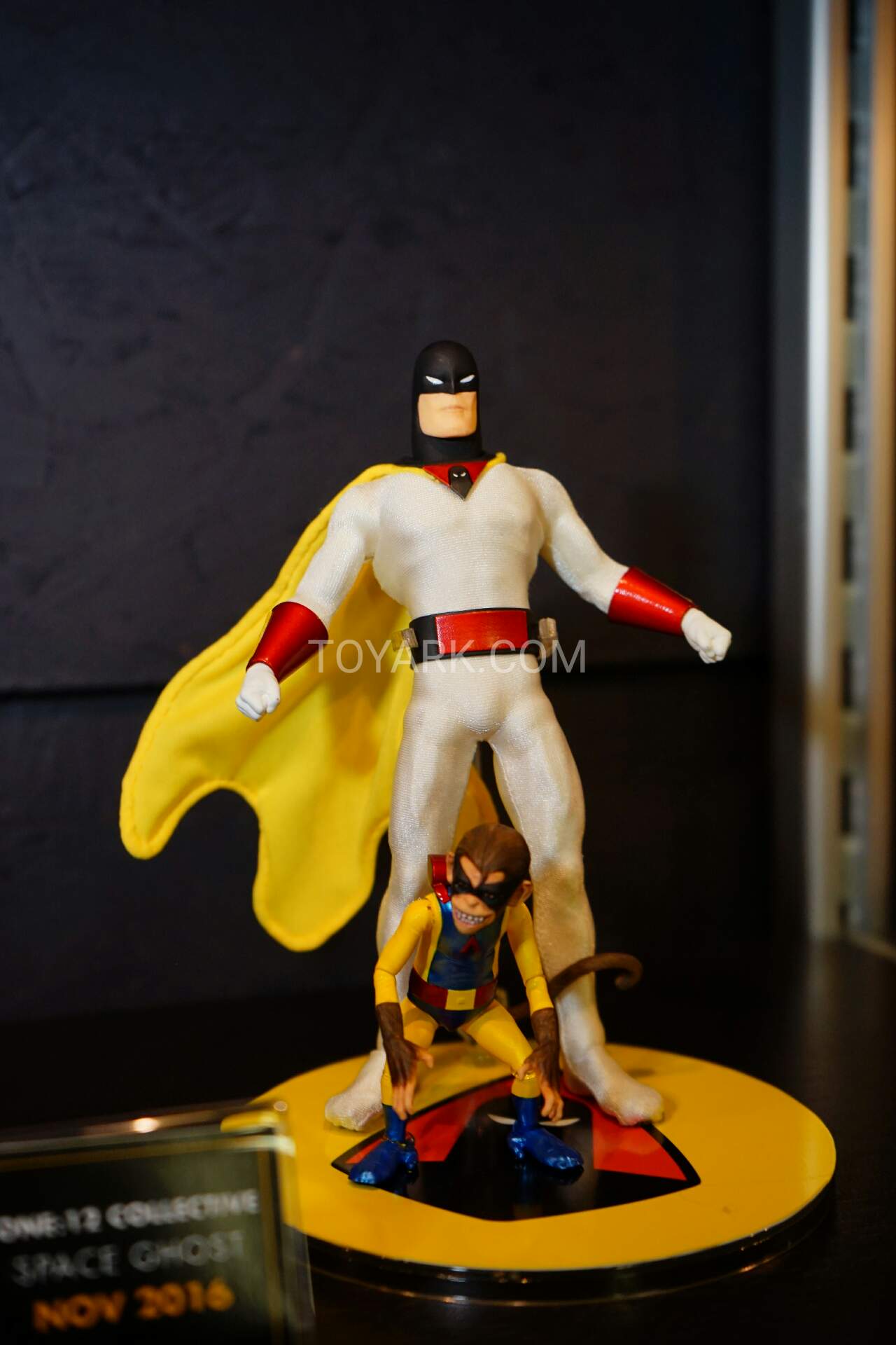 [Mezco] One:12 Collective - Space Ghost Mezco-One12-Collective-016