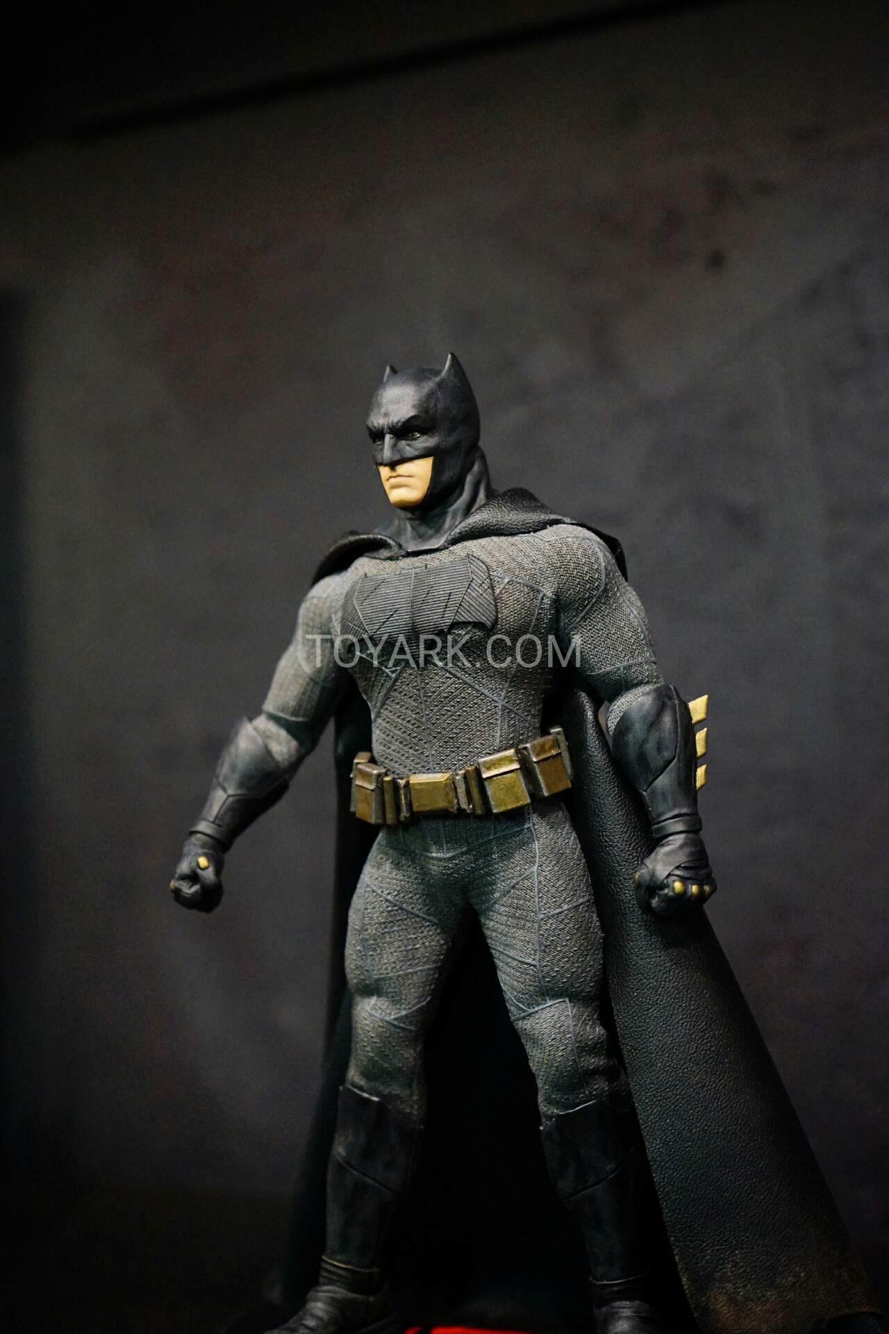 [Mezco] One:12 Collective - Batman V Superman - Batman Mezco-One12-DC-004