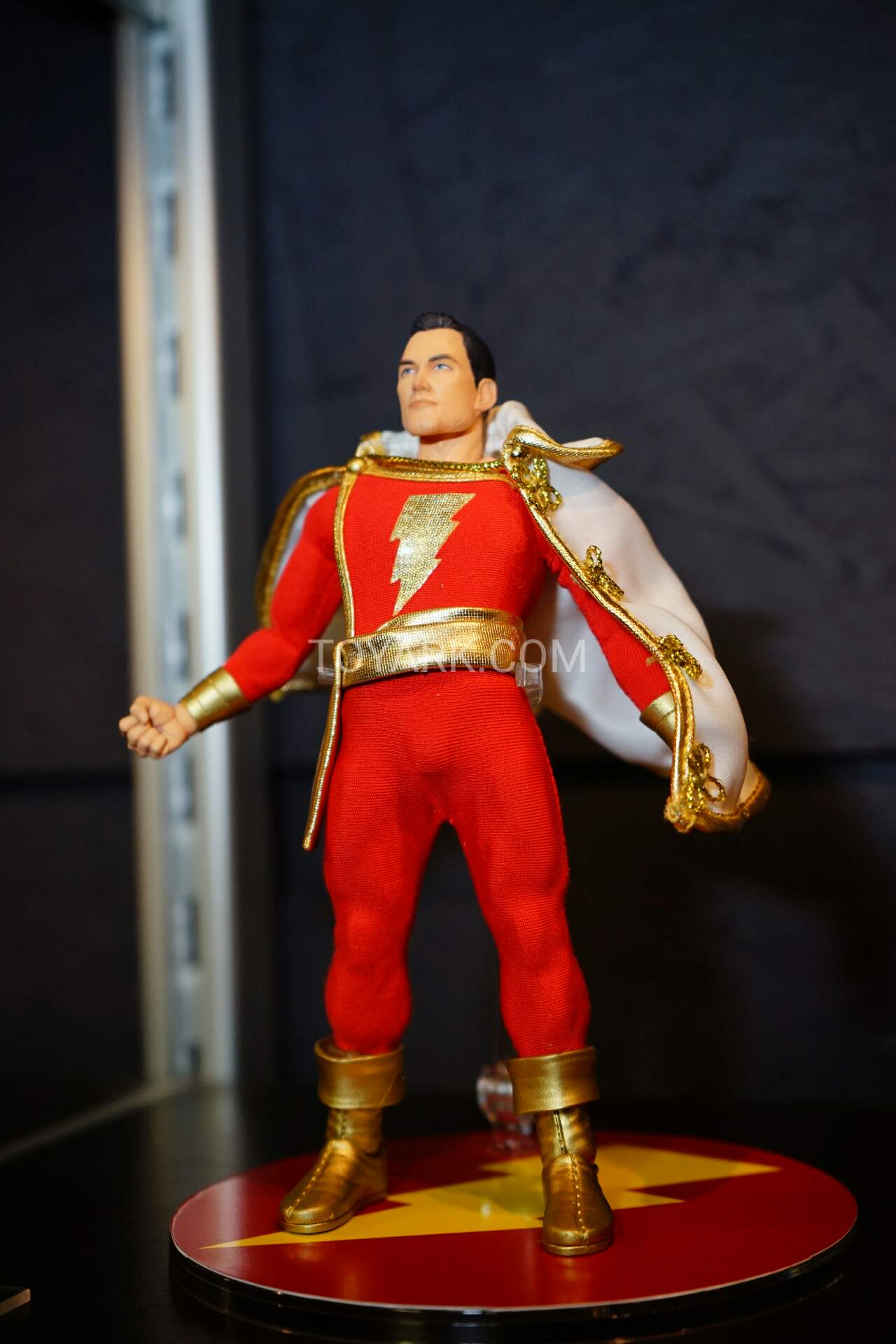 [Mezco] One:12 Collective - DC Comics - Shazam Mezco-One12-DC-012