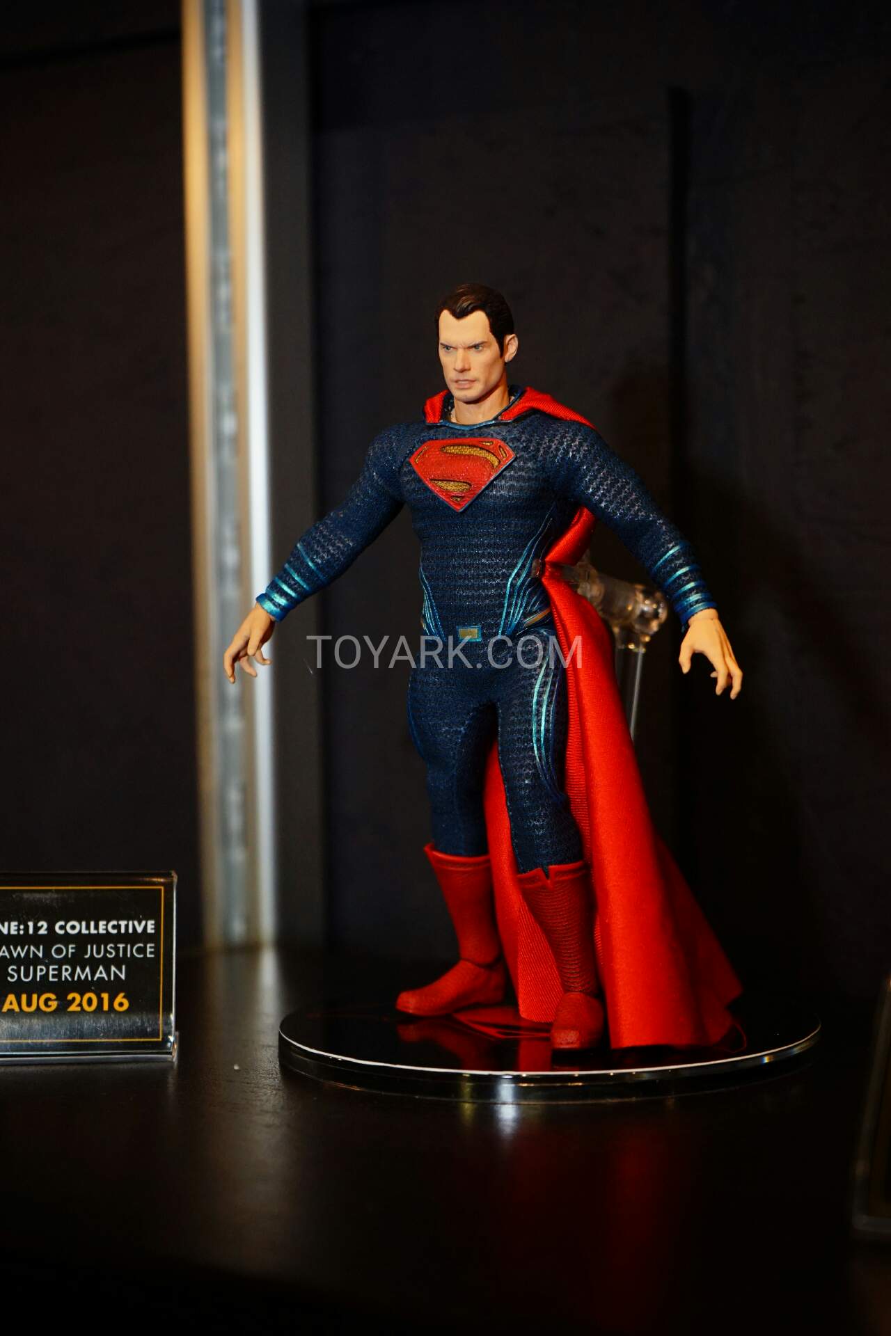 [Mezco] One:12 Collective - Batman V Superman - Superman Mezco-One12-DC-037