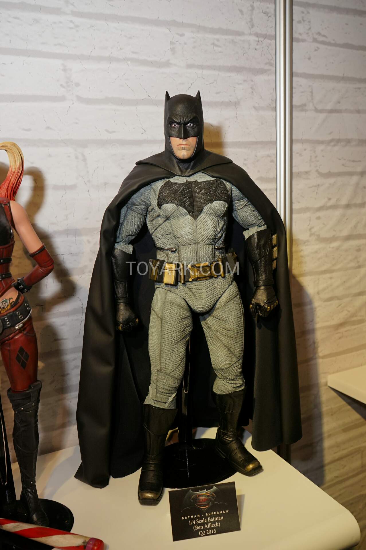 [NECA] 1/4 Scale - Batman vs Superman - Batman TF-2016-NECA-Large-Scale-029