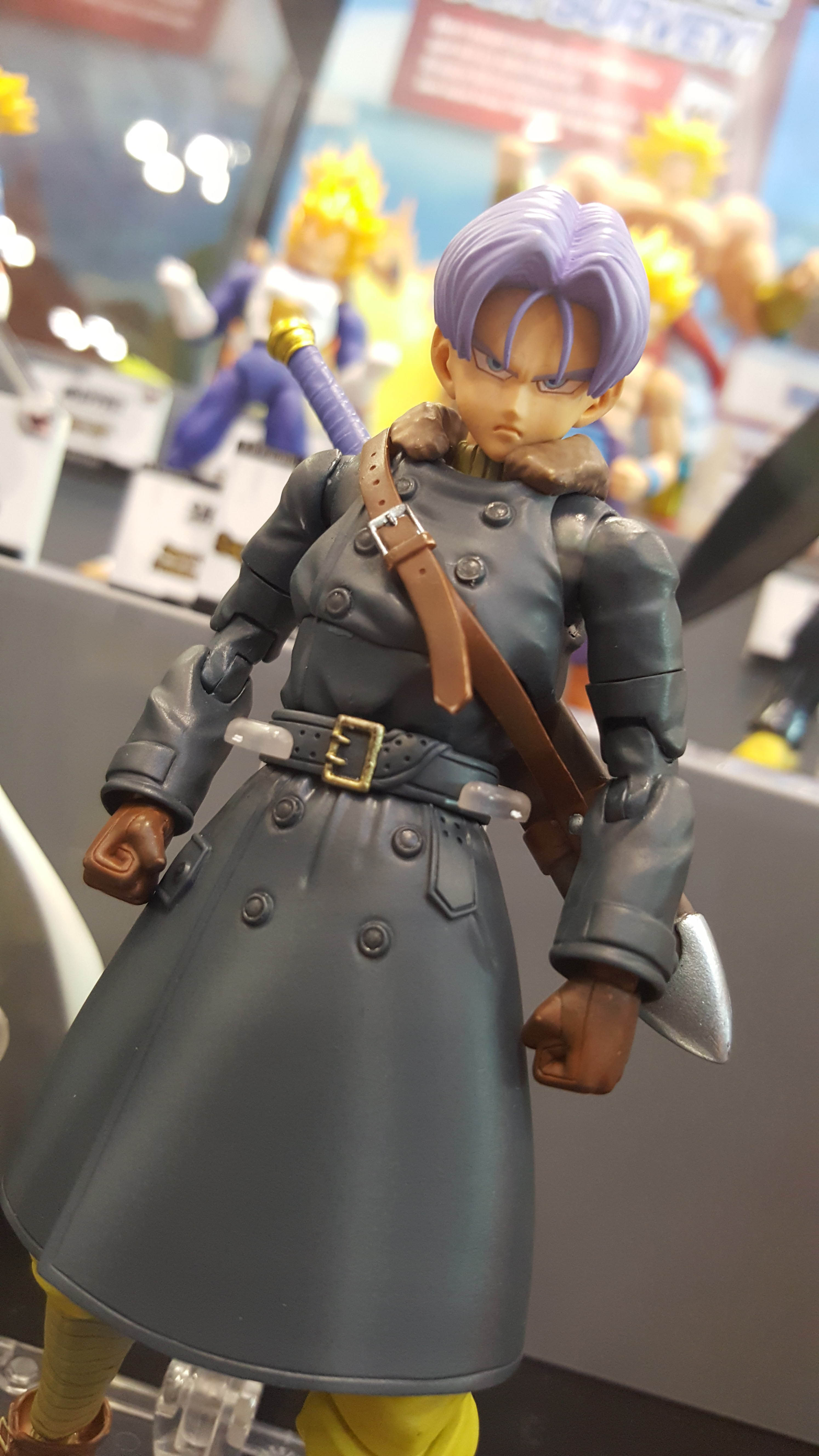 [Bandai] S.H. Figuarts - Dragon Ball Xenoverse - Future Trunks NYCC2016-Tamashii-Nations-DBZ-038