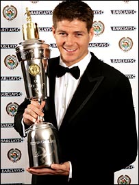 GERRARD PFA PLAYER OF THE YEAR _41592662_gerrard203_270