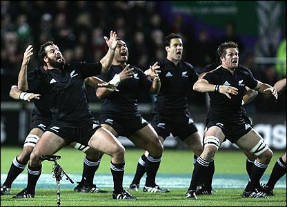 l'alphabet - Page 2 _41749082_haka_allblacks416