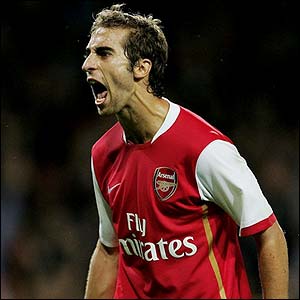  :        _42008202_flamini_getty