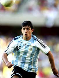    2007/2008 _42045728_aguero270