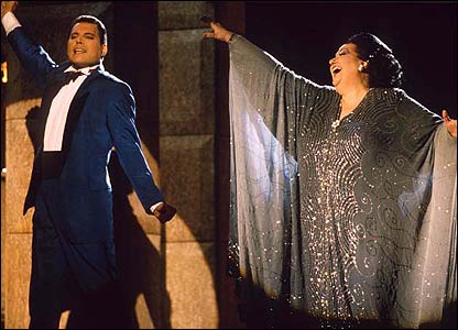 Montserrat Caballé _42053644_060905_mercury5