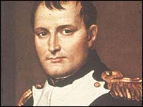 أقوال سارتر وغاندي ونابليون في مترو أنفاق لندن _43030315_napoleon203