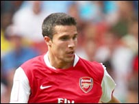     _44027247_vanpersie203