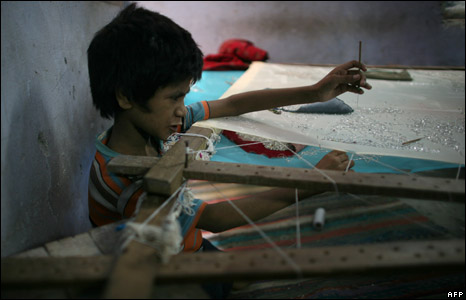 souwar 2008 _44737399_childlabour_afp466