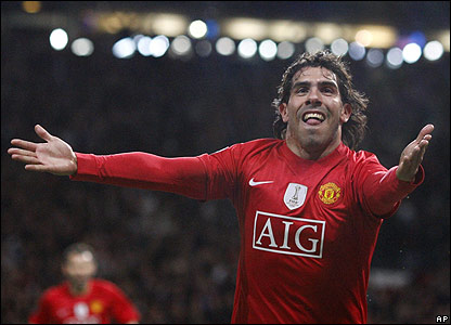 صور مباراتي .. [ آرسنال × فياريال ] .. [ مانيو × بورتو ] .. !! _45644031_tevez2_ap416