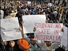 Australia assures Indian students _45932083_melbournerally_afp