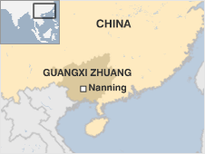 'Web addict' death investigated _46157218_china_nanning_226