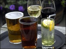 Guernsey pubs may be able to serve litres _47234379_000443914-1