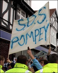 El Pompey se hunde... _47355346_pompey