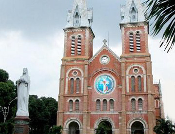 3 miền quê hương nhìn lại NotreDame