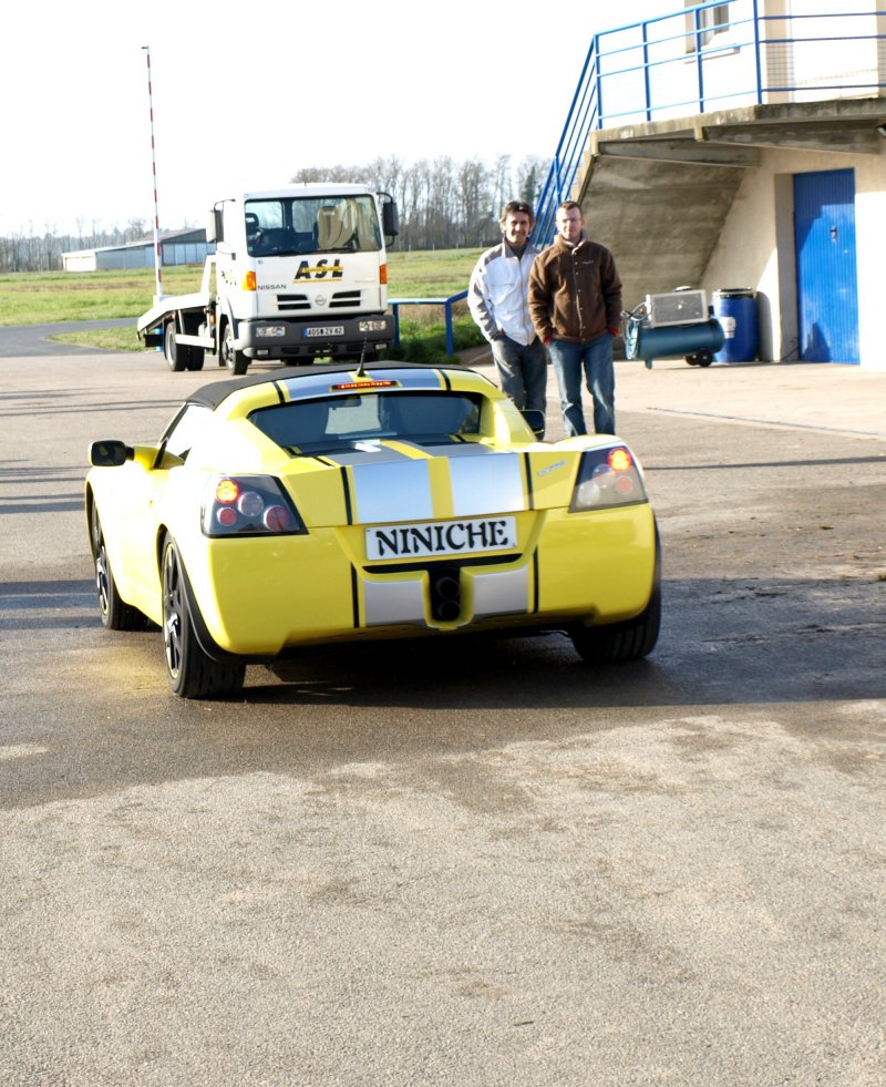 [Circuit] Lurcy Lévis avril 2008 Opel%20Speedster.1