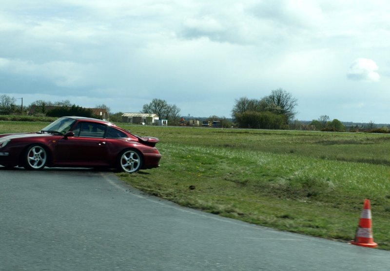 [Circuit] Lurcy Lévis avril 2008 Porsche%20911%20Turbo.1