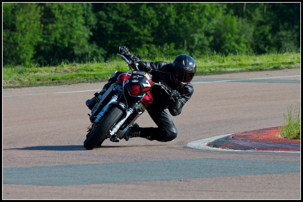  Circuit des Ecuyers 27 Mai . 20120527_16h45_Piste_libre_983