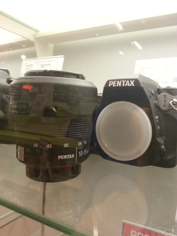 Nouvelles couleurs Pentax 2012-12-23%2013.30.26.png