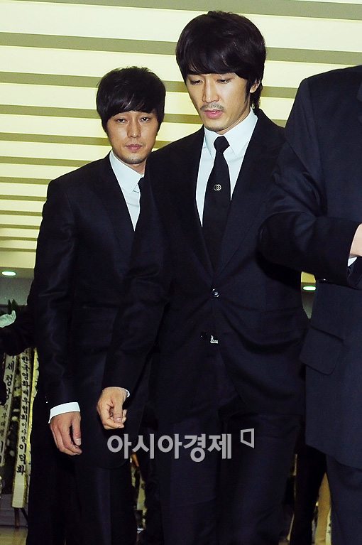 소지섭 / So Ji Sub - Pagina 25 Ae_1281711421_-1308693920_0